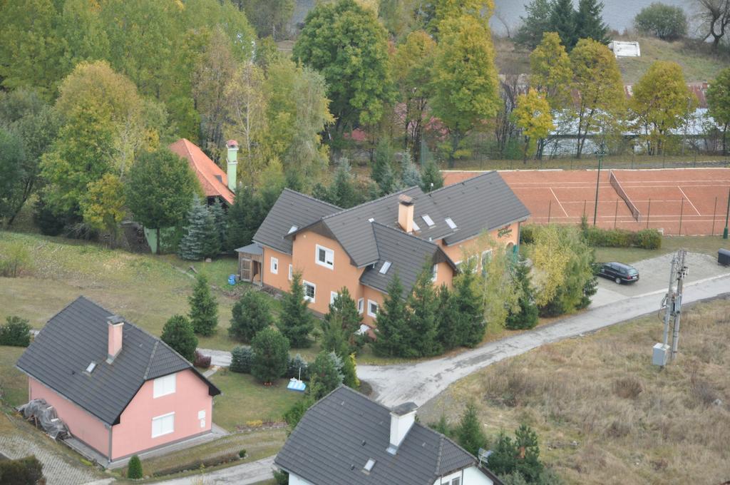 Penzion Richnava Stiavnicke Bane Luaran gambar